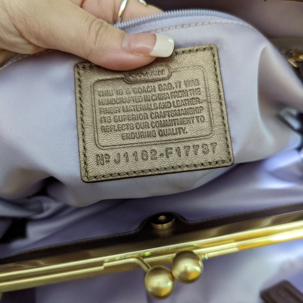 3 pocket coach purse - Picture 6 of 12
